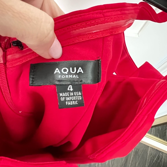 Aqua Formal Red Dress- size 4 off the shoulder - Picture 10 of 11